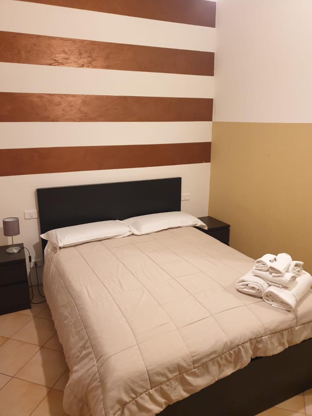 Salotto "900Strati" Hotel Bergamo Exterior foto